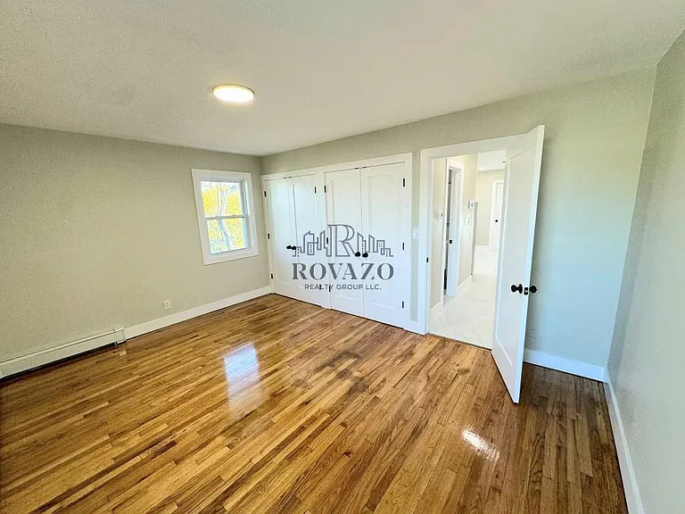 9-11 Stecher St #2R — Photo 7