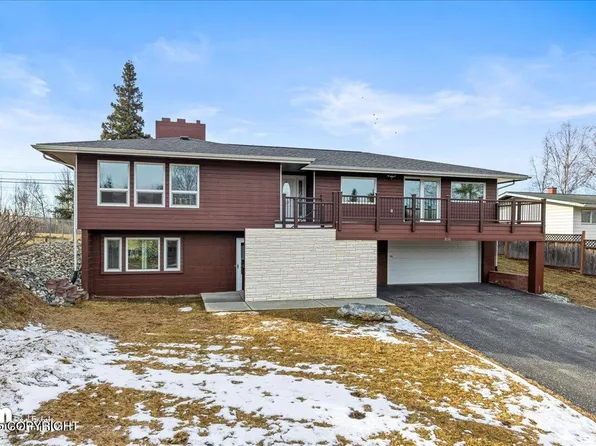 350 Fern Ln, Anchorage, AK 99504