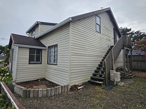 4th image of 1433 NW 17th St