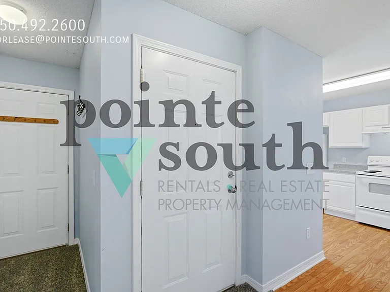 1076 Antigua Cir — Photo 7