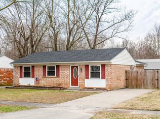 11008 Waycross Ave, Louisville, KY 40229