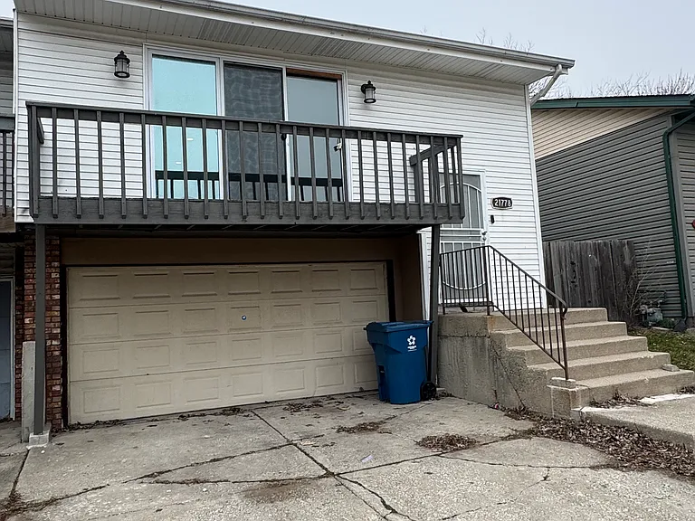 21778 Carol Ave — Photo 1