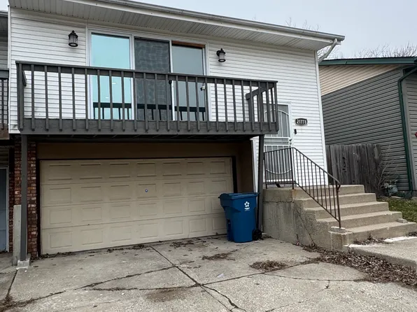 21778 Carol Ave, Sauk Village, IL 60411