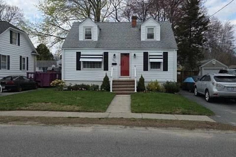 1st image of 263 Aqueduct Rd