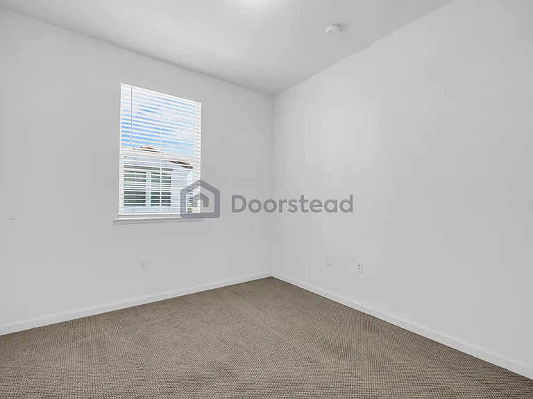 2958 Toulouse Walk — Photo 32