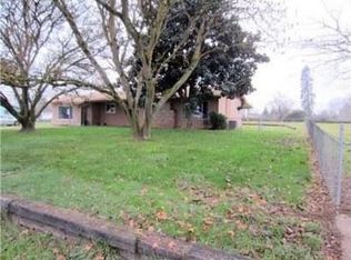 790 Coutant Ln, Grants Pass, OR 97527