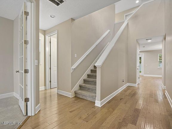 3rd image of 4053 COASTAL Avenue