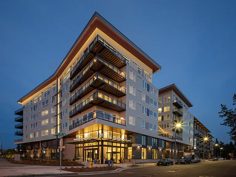 z-060326-Heron Flats & Lofts — Photo 19