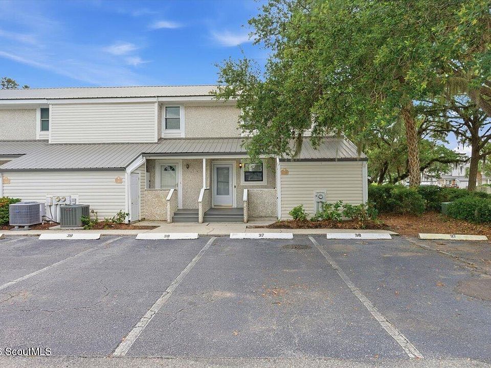 1st image of 1000 Sea Island Rd #37