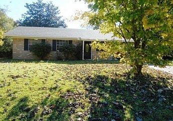 1st image of 300 Belva Dr
