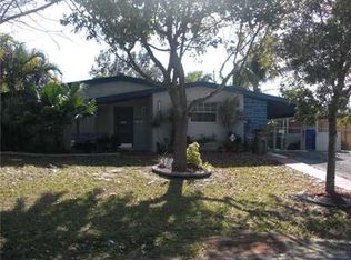 6670 Roosevelt St, Hollywood, FL 33024