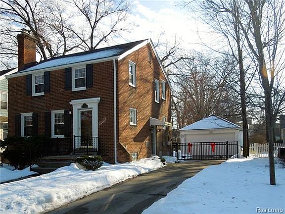 2nd image of 337 W Cambourne St