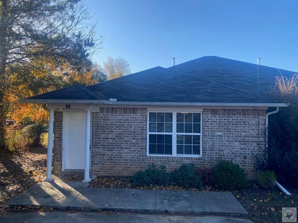 (undisclosed Address)