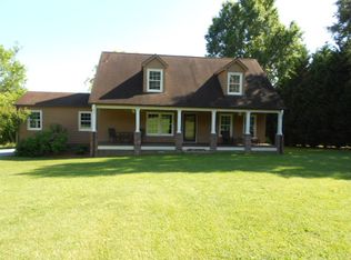 1262 Kearns Hackett Rd, Pleasant Garden, NC 27313