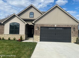 7901 Cultivator Ct, Louisville, KY 40291
