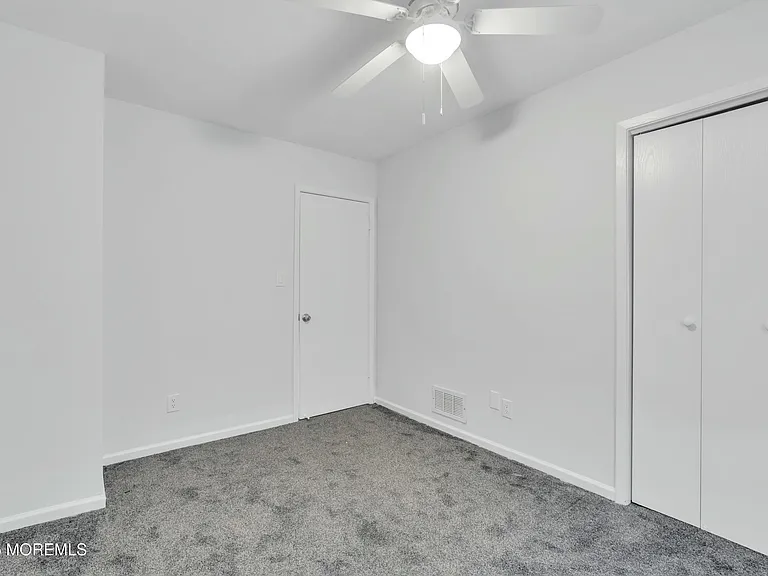 21 English Club Dr — Photo 26