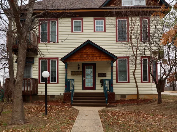 618 N Monroe St #2, Lebanon, MO 65536