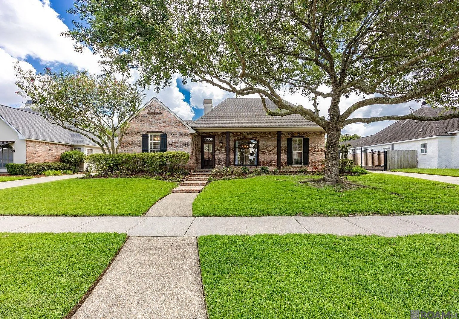 4 bed, 2660 sqft, $3,450 — Photo 1