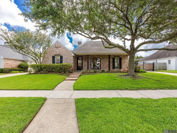 1738 Great Oak Dr, Baton Rouge, LA 70810
