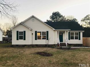 407 Poole Dr, Selma, NC 27576