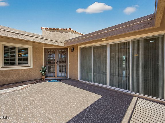 2nd image of 10702 W WEDGEWOOD Drive