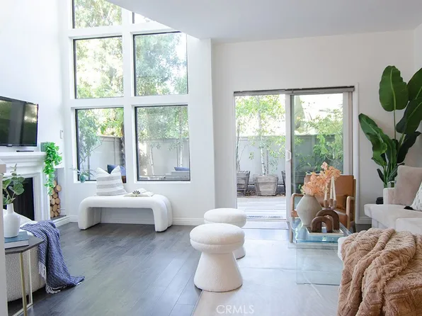 1310 E Orange Grove Blvd APT 113, Pasadena, CA 91104
