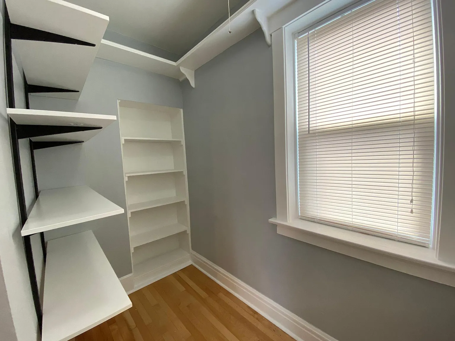 2 bed, $1,950 — Photo 4