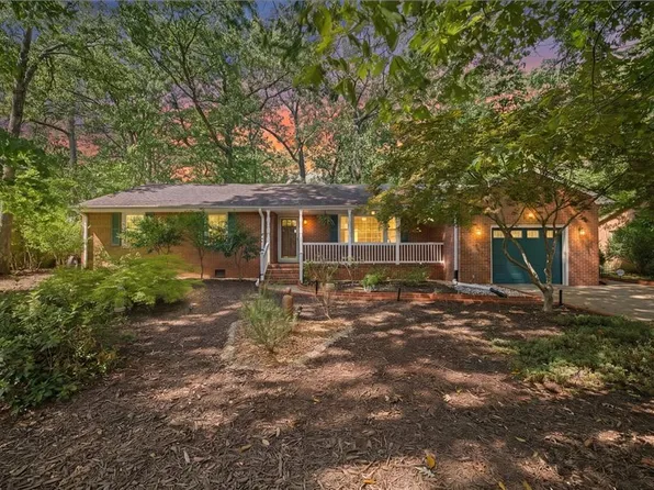 224 Northview Dr, Chesapeake, VA 23322