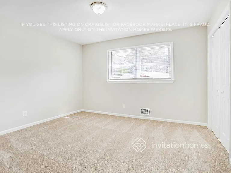 5595 Morning Creek Cir — Photo 13