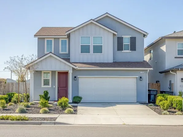 1105 W Sedona Avenue, Visalia, CA 93291