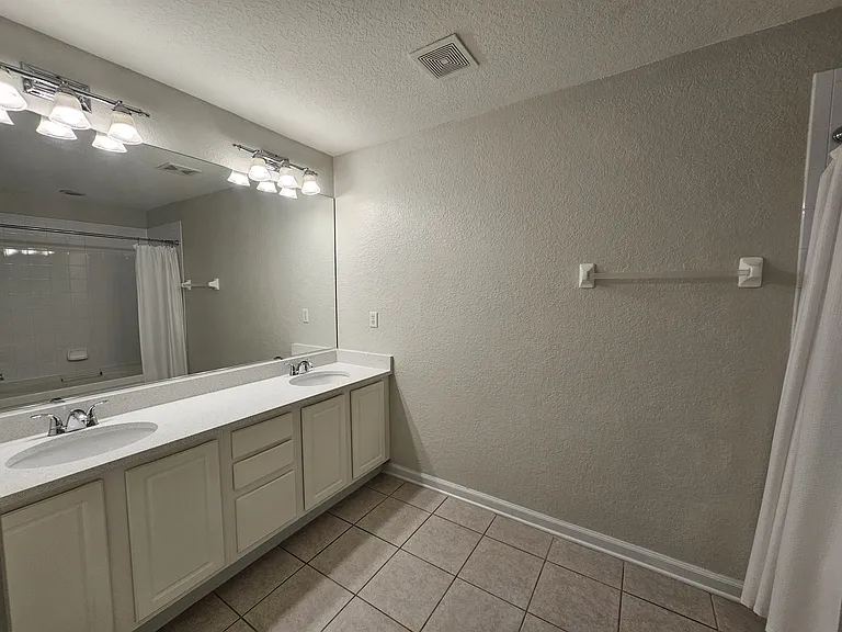 5166 Hawkstone Dr — Photo 12