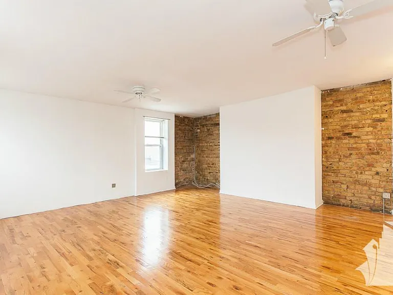 2057 W Dickens Ave #1N — Photo 6