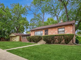 222 N Maple St, Itasca, IL 60143
