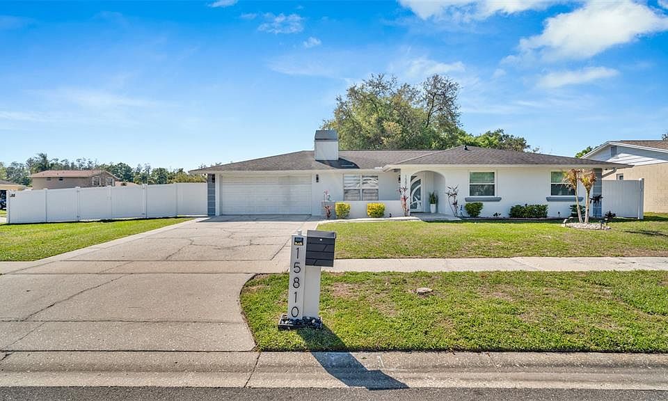 1st image of 15810 Sea Oats Pl