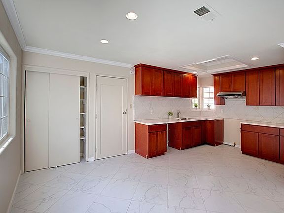 3rd image of 2644 Sherlock Dr