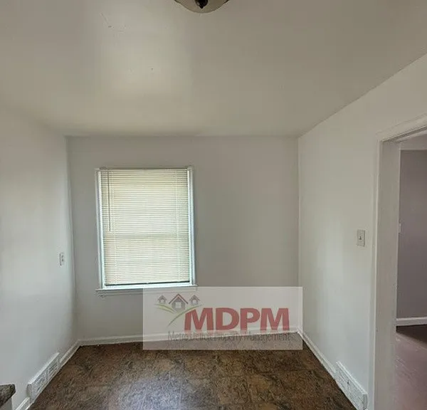 11366 Ward Ave — Photo 5