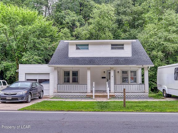 2nd image of 49 N Mill St