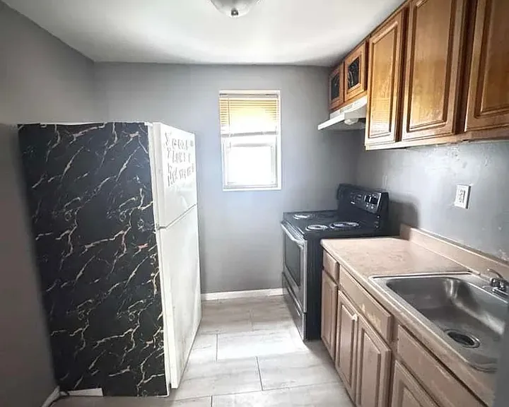 501 Kennedy Blvd #1L — Photo 1