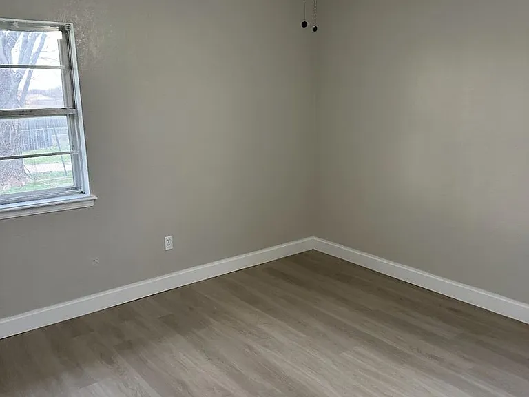 2606 NE Lake Ave — Photo 23