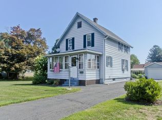 40 Maple Ter, Westfield, MA 01085