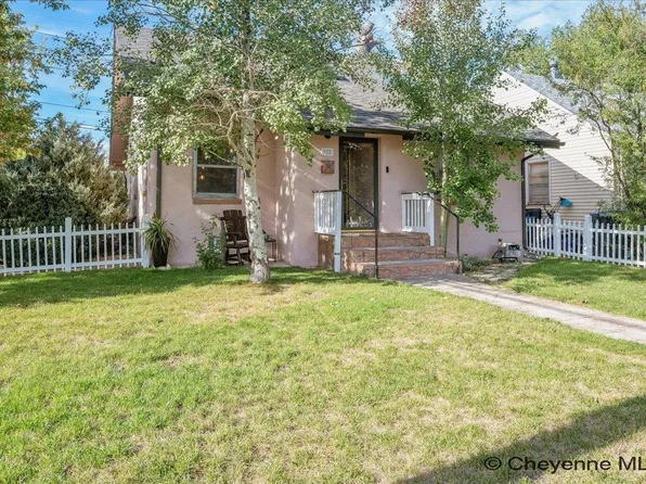 922 W 27th St, Cheyenne, WY 82001