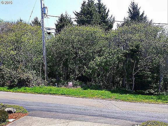 2nd image of 6400 NE Port Dr
