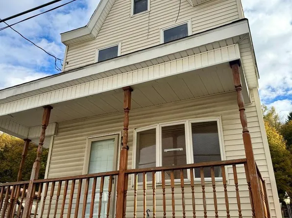 924 Brock St, Ashland, PA 17921