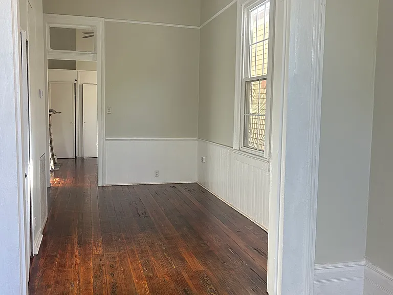 2929 Saint Claude Ave — Photo 6