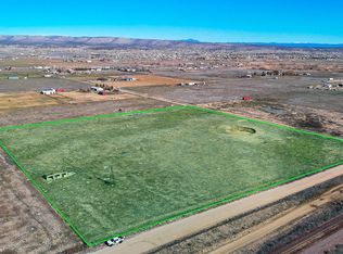 2300 W Santa Fe Rd, Paulden, AZ 86334