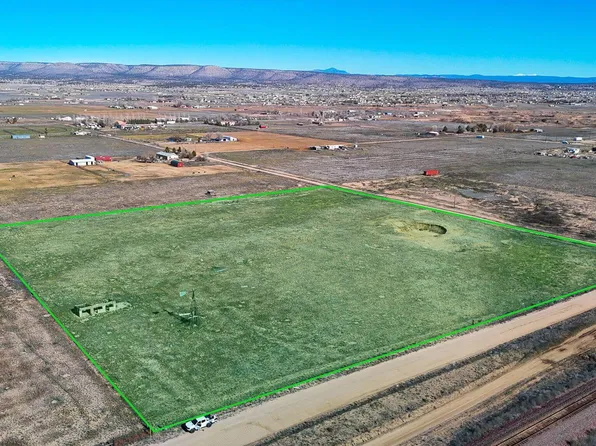 2300 W Santa Fe Rd, Paulden, AZ 86334