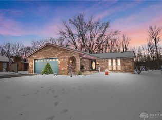 215 Sunnybrook Trl, Enon, OH