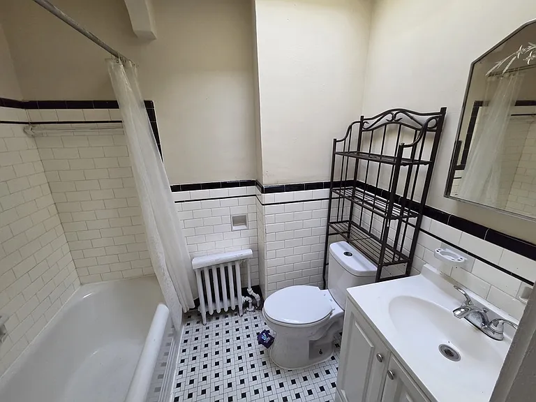 4224 Sheldon Ave — Photo 9
