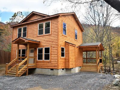 42 Tiny Foot Trl, Maggie Valley, NC, 28751