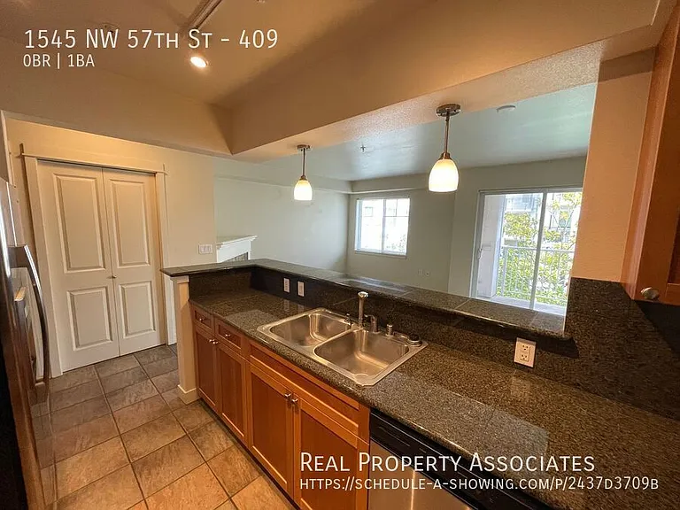 1545 NW 57th St #409 — Photo 2